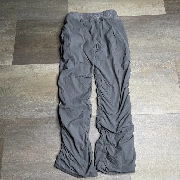 SOLD Ivivva Grils Pants Size 12 - Picture 3 of 4